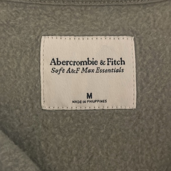 Abercrombie & Fitch Sweater - Picture 2 of 2